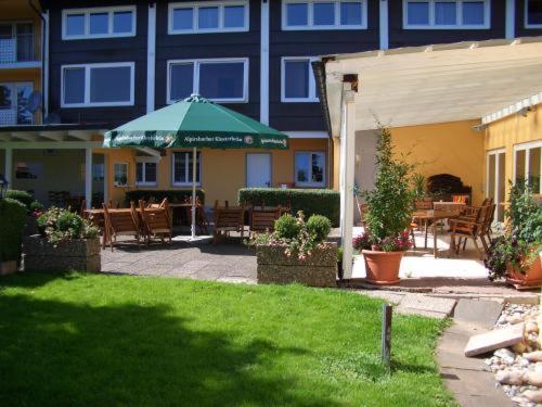 Hotel Traube Lossburg Luaran gambar