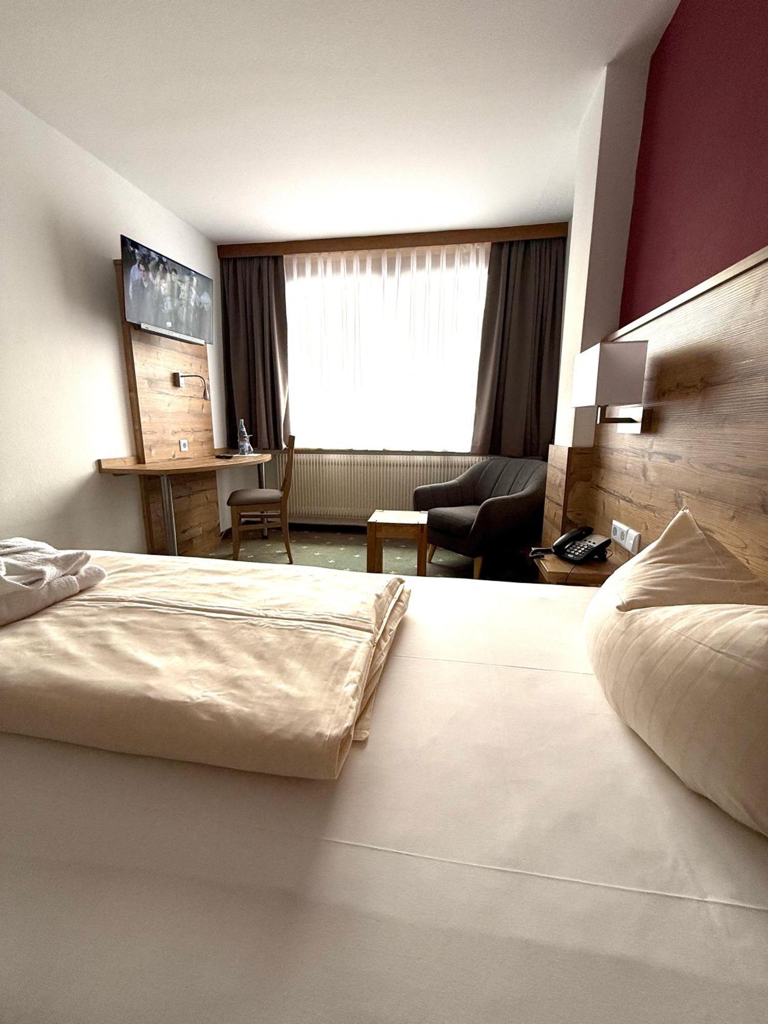 Hotel Traube Lossburg Luaran gambar