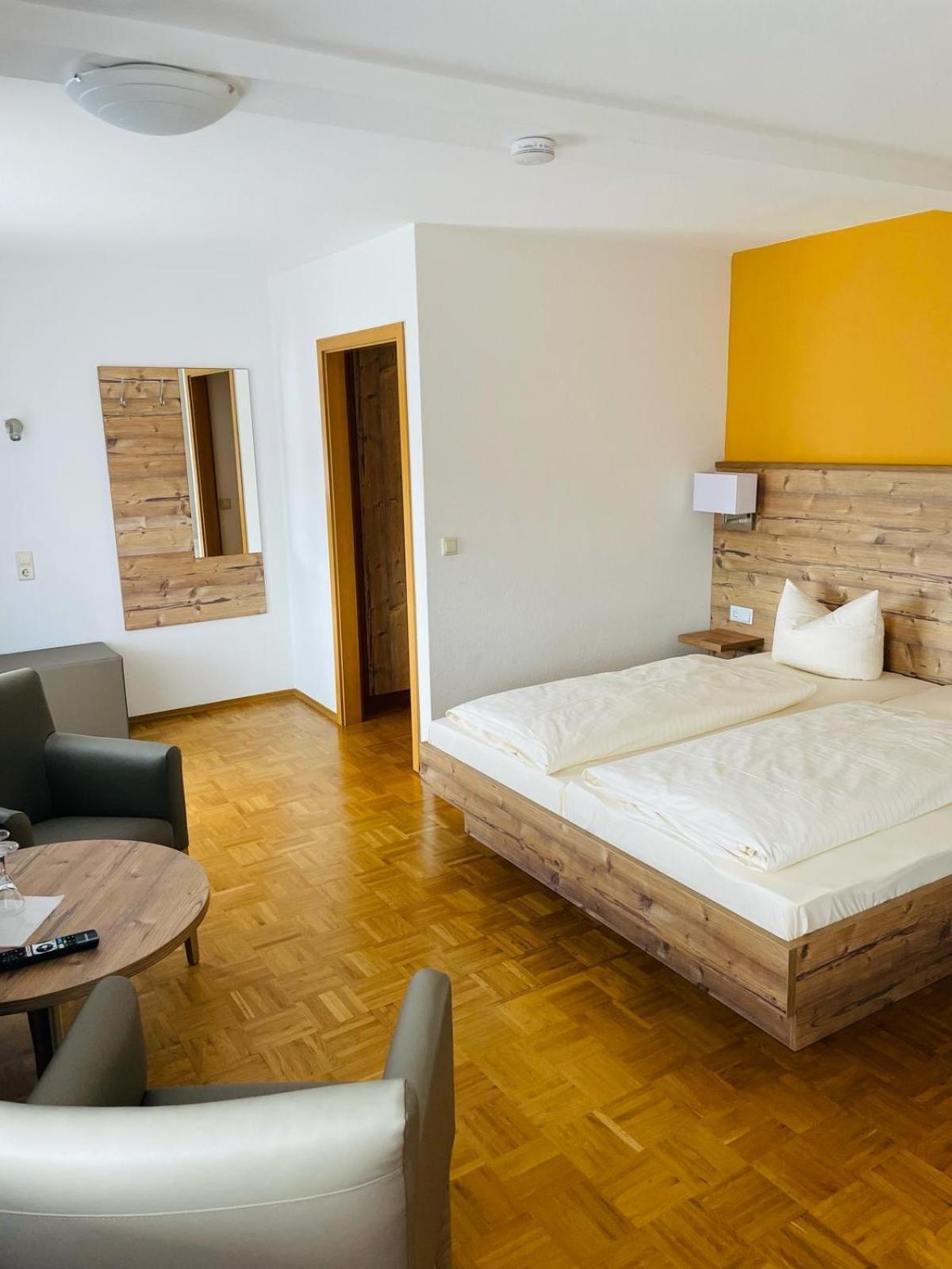 Hotel Traube Lossburg Luaran gambar